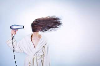 10 THINGS THAT ARE TOO TRUE FOR HAIR AND BEAUTY ADDICTS